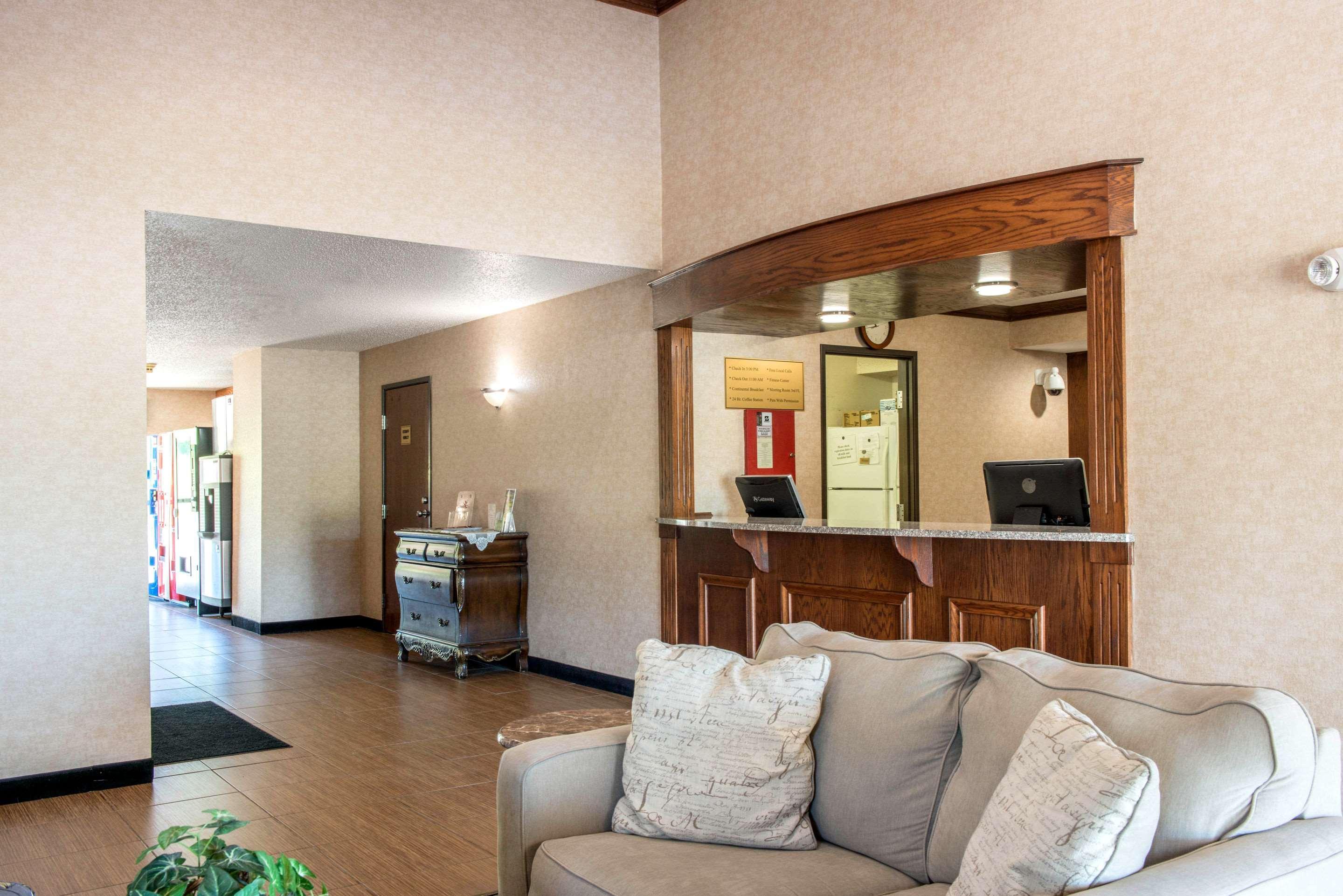 Quality Inn Meadville Exterior photo